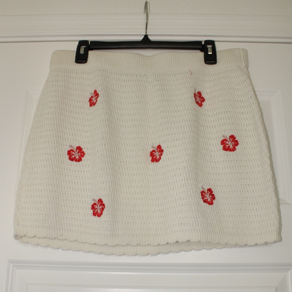 Wild Fable knit floral mini skirt